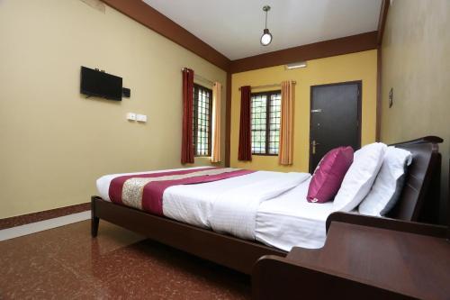 Hotel Oyo 10387 Edakkal Holiday Home