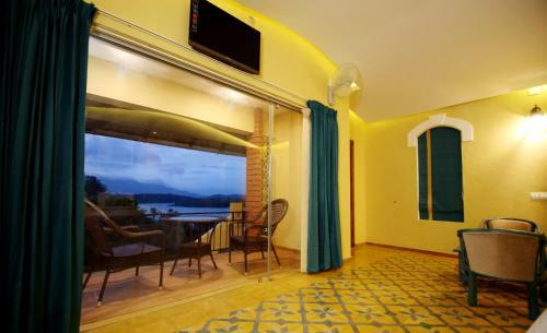 Hotel Vista Del Lago