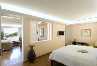 Gaia Hotel & Reserve