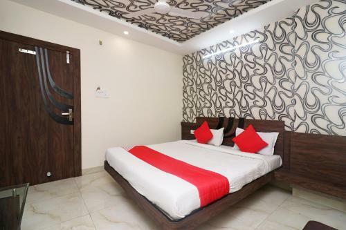 Oyo 27611 Hotel Shree Regency