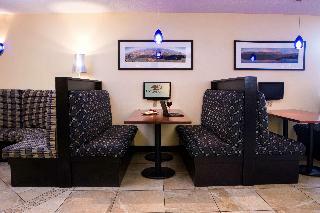 Wyndham Portland Airport Hotel