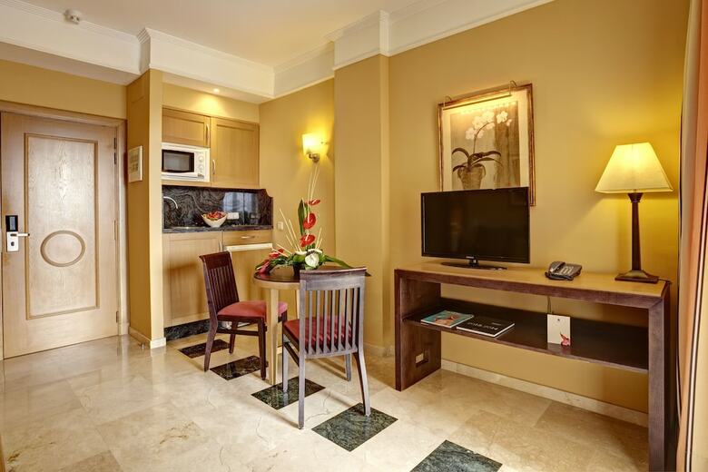 Hotel Grupotel Playa De Palma Suites & Spa