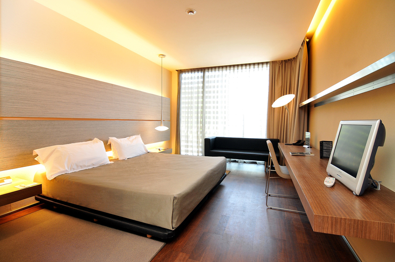 B-hotel