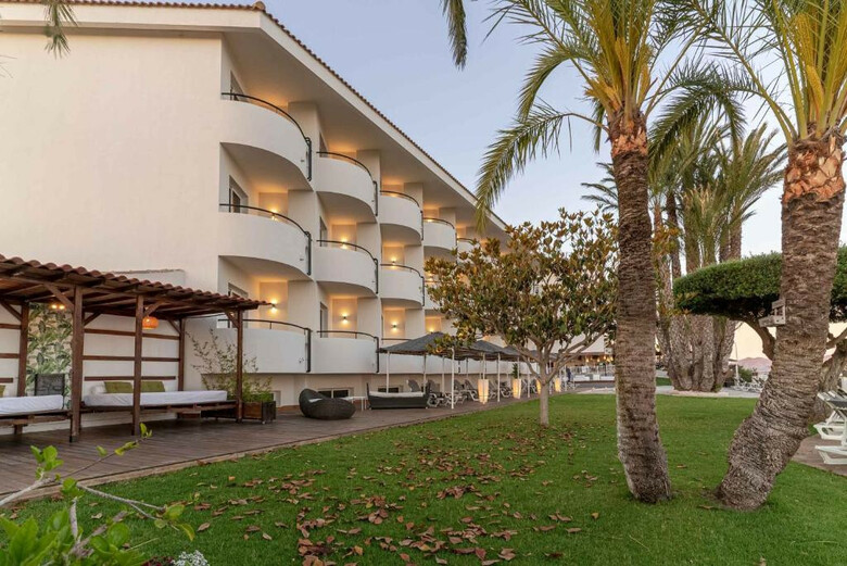 Hotel Ramada Resort By Wyndham Puerto de Mazarron