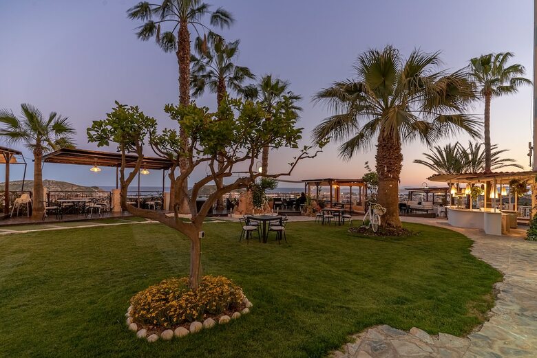 Hotel Ramada Resort By Wyndham Puerto de Mazarron