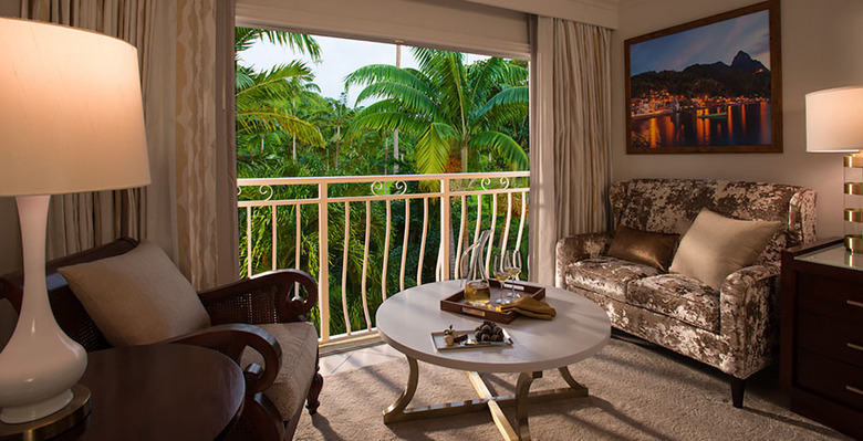 Hotel Sandals Regency La Toc