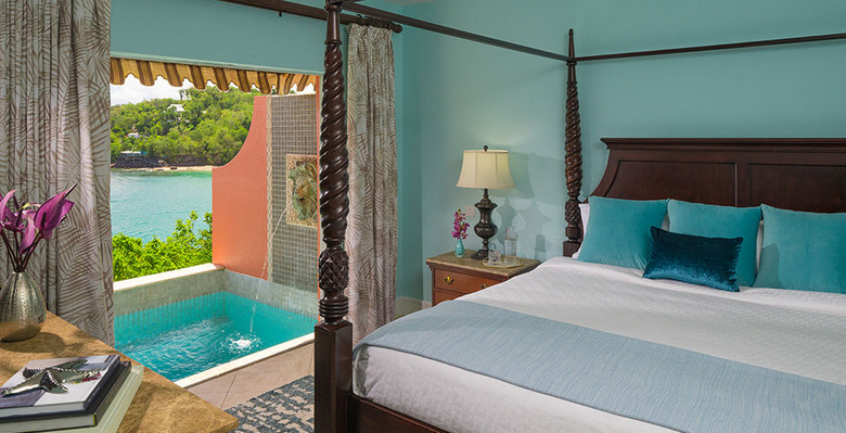 Hotel Sandals Regency La Toc