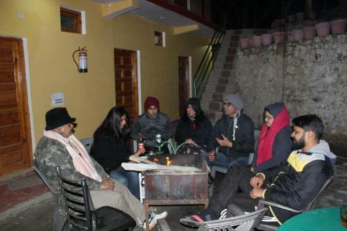 Hostal The Dhanolti Groove Garden