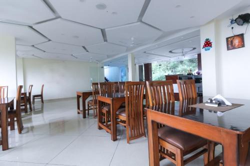 Oyo 25078 Hotel Bliss Valley