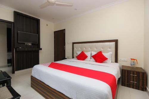 Oyo 25078 Hotel Bliss Valley