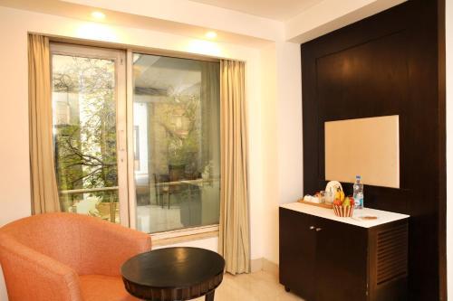 Hotel Ahuja Residency Vista Woods