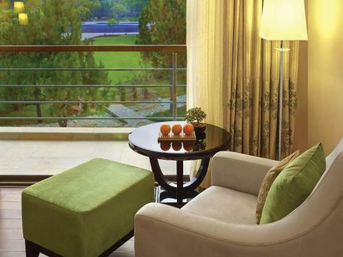 Hotel The Gateway Resort Damdama Lake
