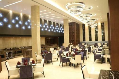 Hotel Kiranshree Grand