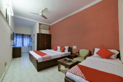 Oyo 16533 Hotel Sudarshan