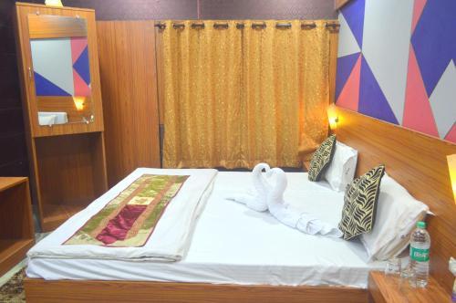 Bed & Breakfast Hotel Dhingra Residency
