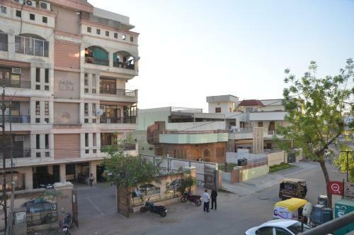 Hostal Charming Stay In Relaxed Atmosphere