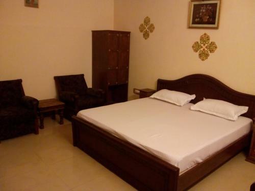 Hotel Kiran Villas