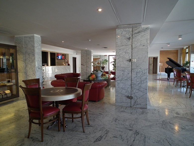 Dune Hotel Residence