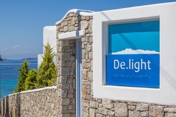 Hotel De.light(deluxe Suite Sea View