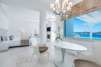 Hotel De.light(deluxe Suite Sea View