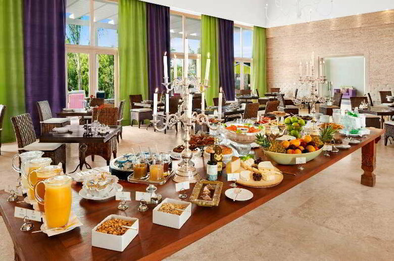 Hotel Eden Roc En Cap Cana