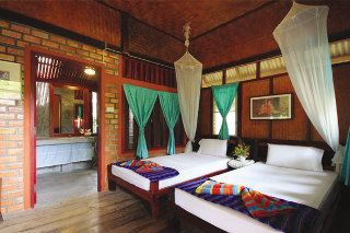 Hotel Green View Village Resort