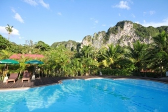 Hotel Green View Village Resort