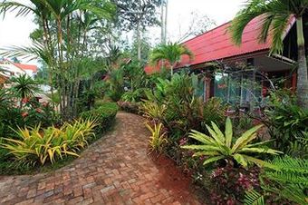 Hotel Green View Village Resort