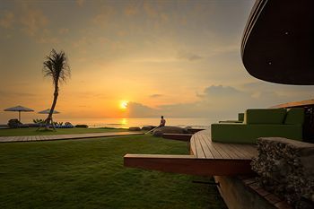 Hotel Komune Resort & Beach Club Bali