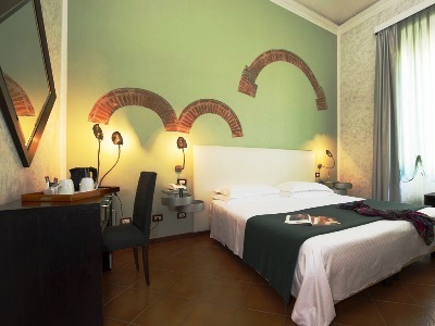 Hotel De La Pace