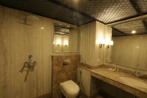 Leo Fort Hotel Ludhiana