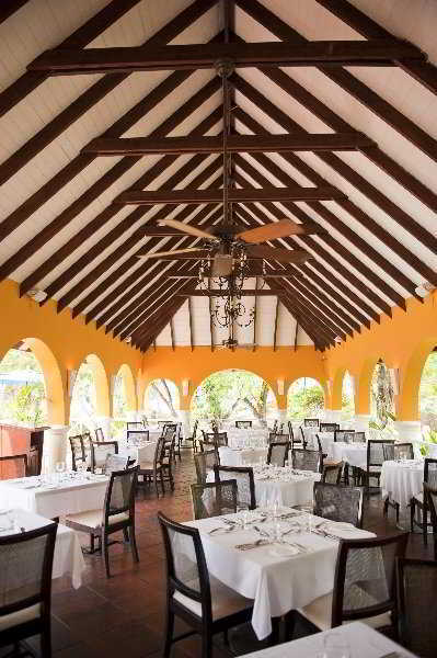 Hotel Smugglers Cove Resort & Spa All Inclusive