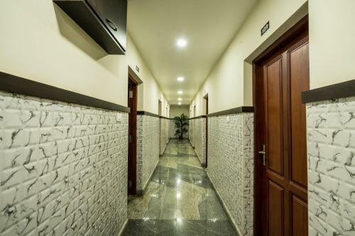 Hotel Oyo 4678 Greens Residency