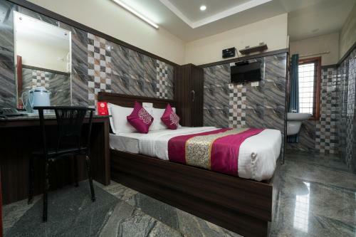 Hotel Oyo 4678 Greens Residency
