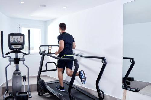 Hotel Absolute Mykonos Suites & More