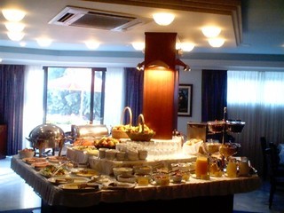 Hotel Ilianthos Village