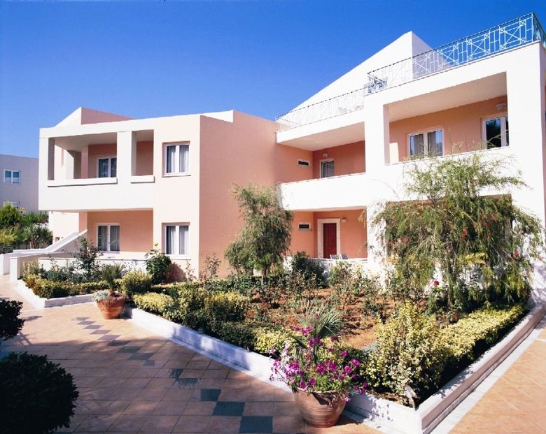 Hotel Ilianthos Village