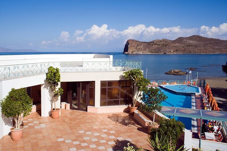 Hotel Ilianthos Village