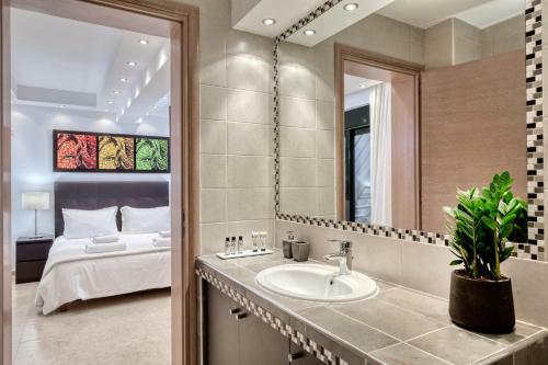 Luxurious Villa Solaris, 50 Meters From The Beach