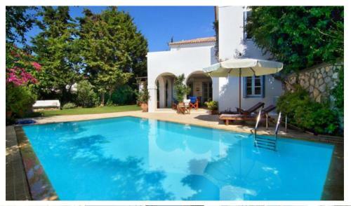 Villa Pitiousa