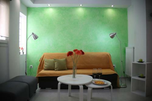 Aristotelous Square Luxury Apartment