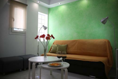 Aristotelous Square Luxury Apartment