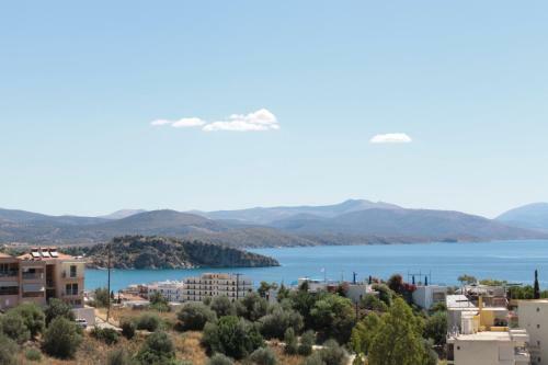 Iliana Apartments