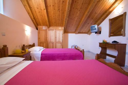 Pansion Filoxenia Apartments & Studios