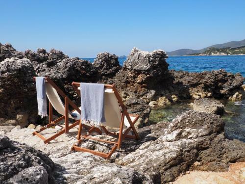 Villa Alma Lefkada- Sea Front Villa