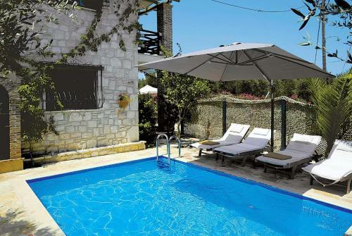 Ano Vasilikos Villa Sleeps 4 Air Con Wifi