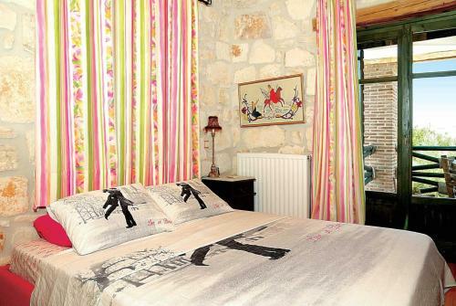 Ano Vasilikos Villa Sleeps 4 Air Con Wifi
