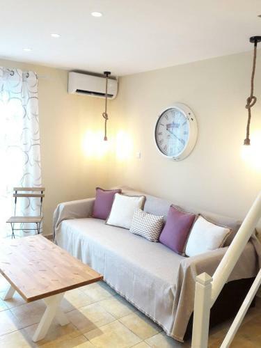 Bizaniou Apartment 69