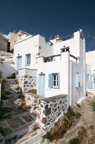Serifos Houses Hora