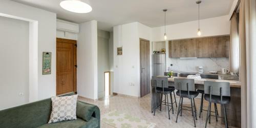 Elaia Villas, Elani